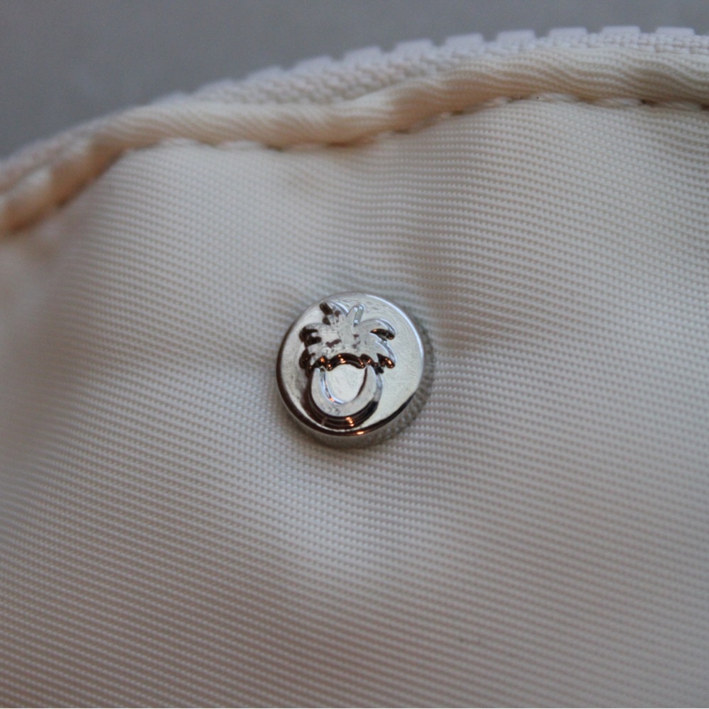 Penny Pouch & Stanley Inspired Stash Jar Keychain Mini Bag Beige with Silver - Picture 6 of 9